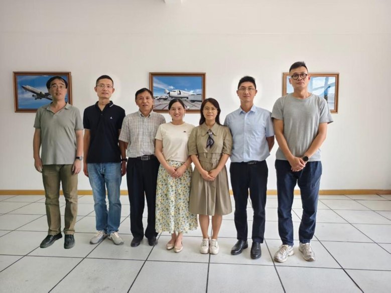 上海民航职业飞速体育下载携手拜仁慕尼